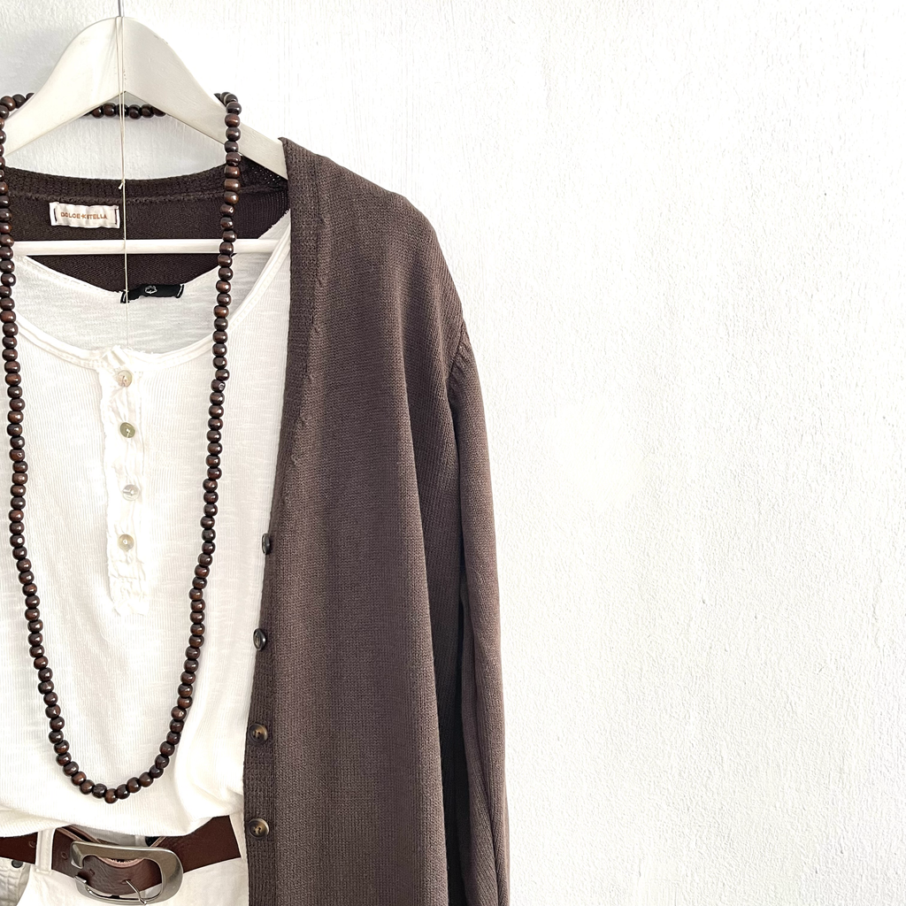 COLLAR BOLAS MADERA MARRÓN