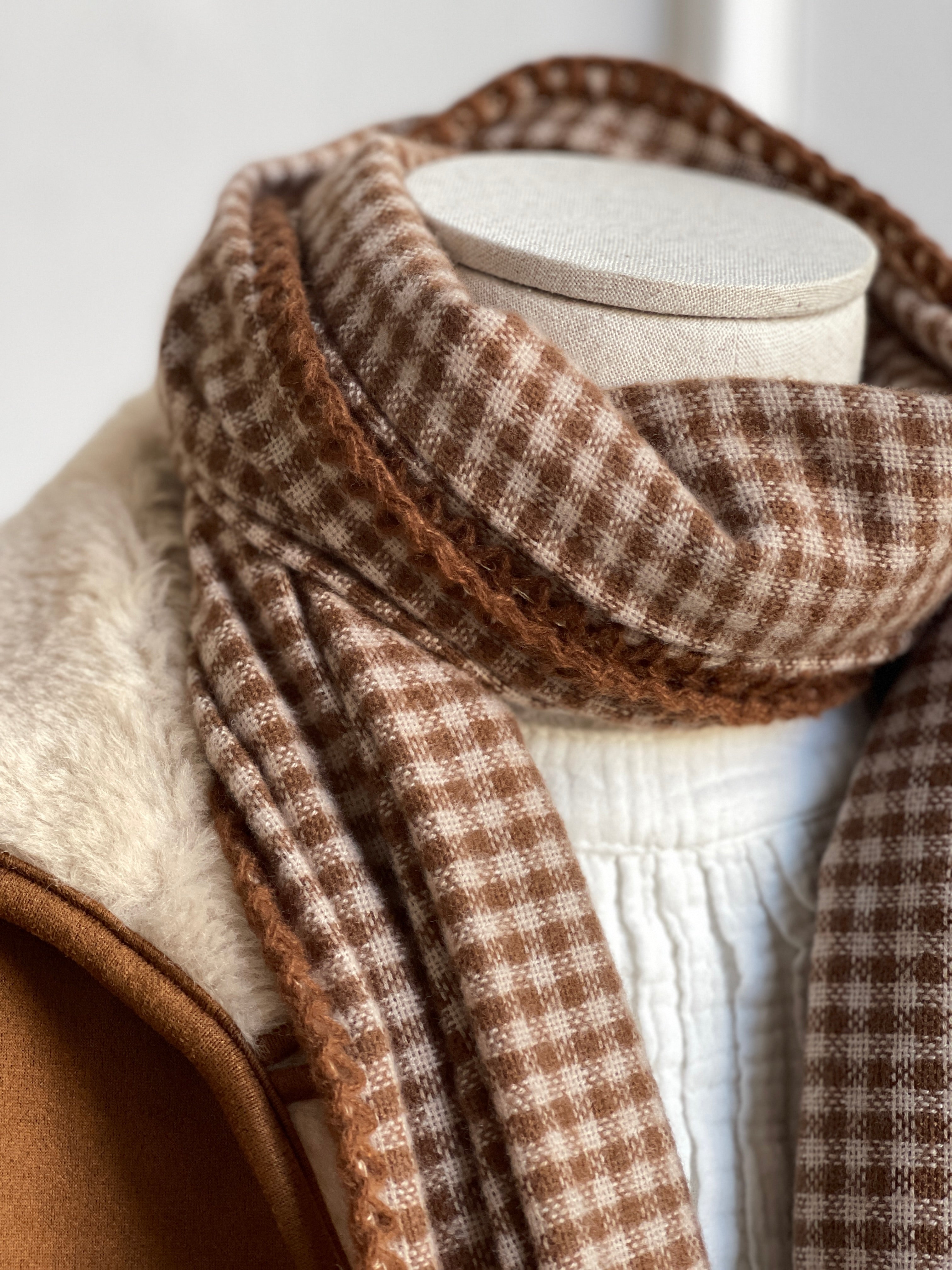 BUFANDA VICHY CAMEL