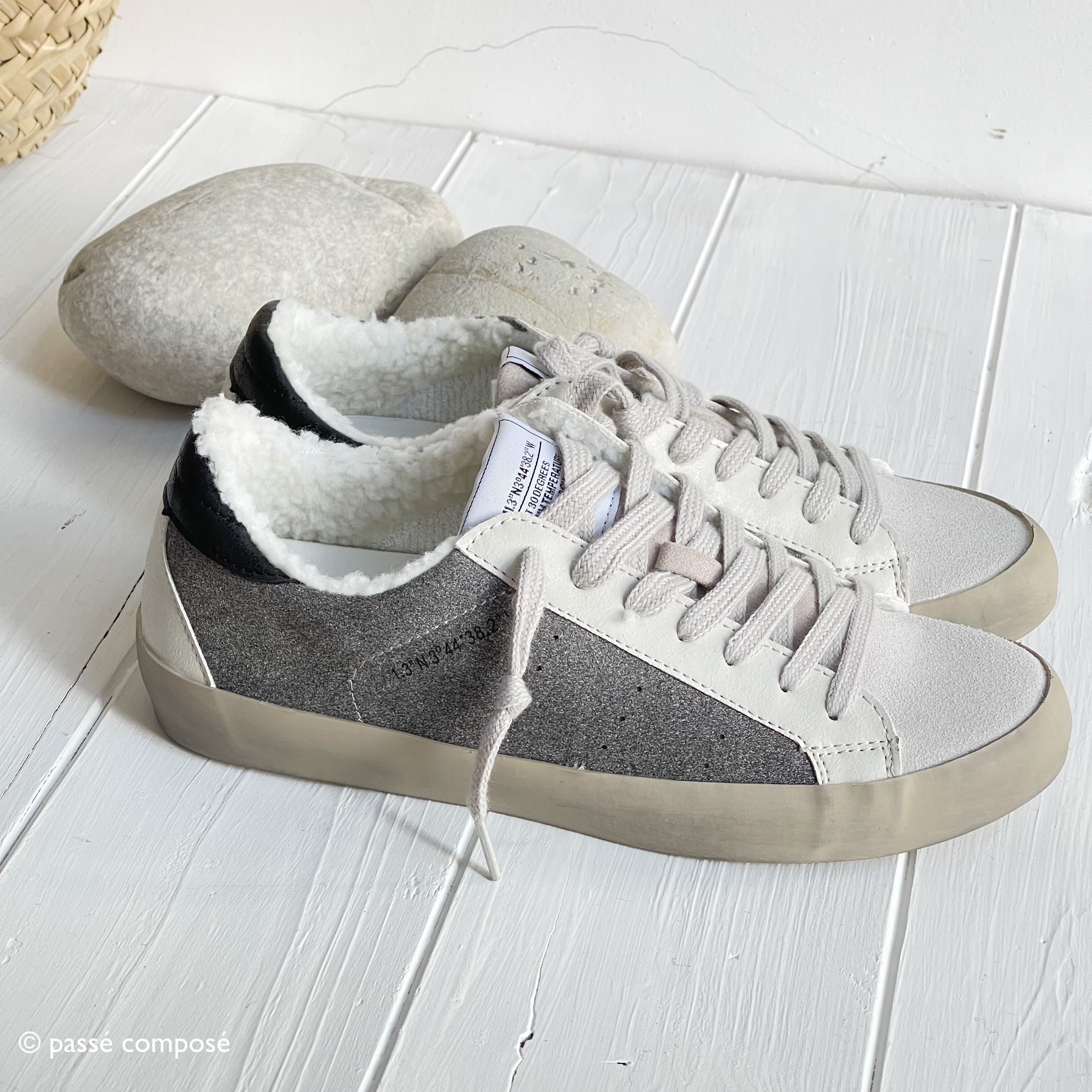 DEPORTIVA GREY