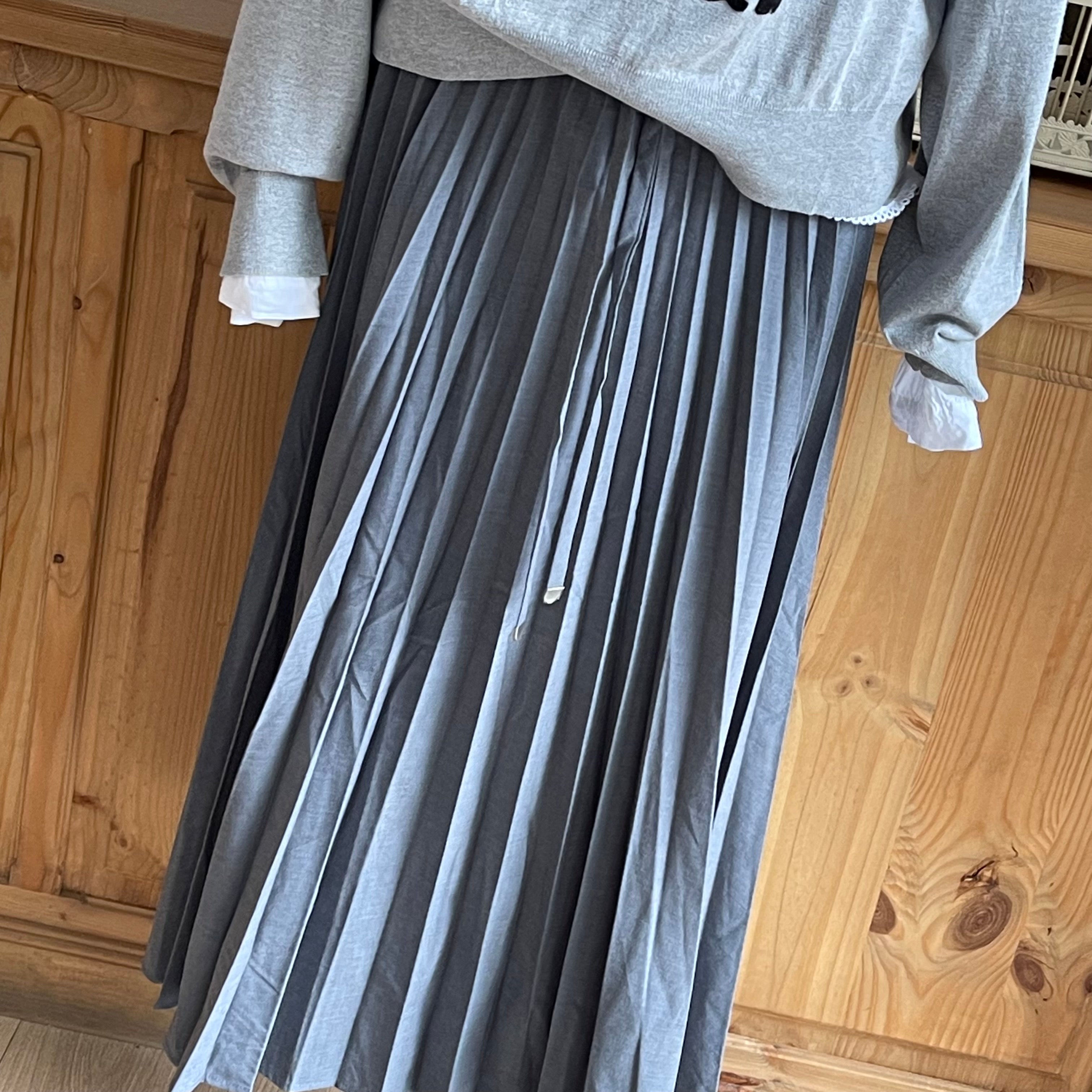 FALDA PLISADA GRIS