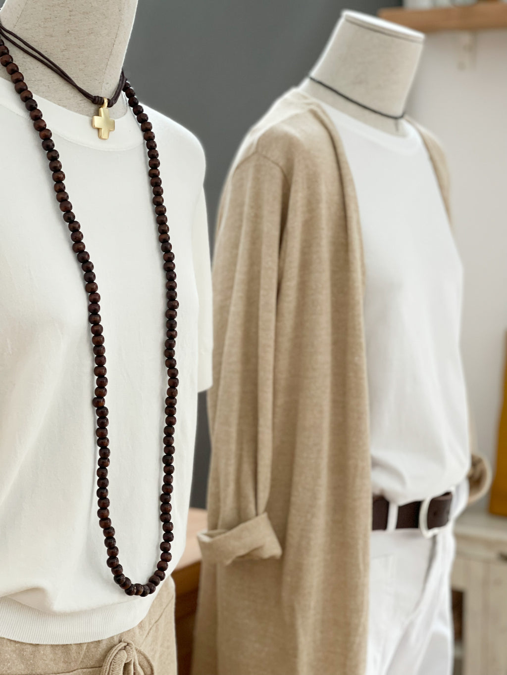 COLLAR BOLAS MADERA MARRÓN