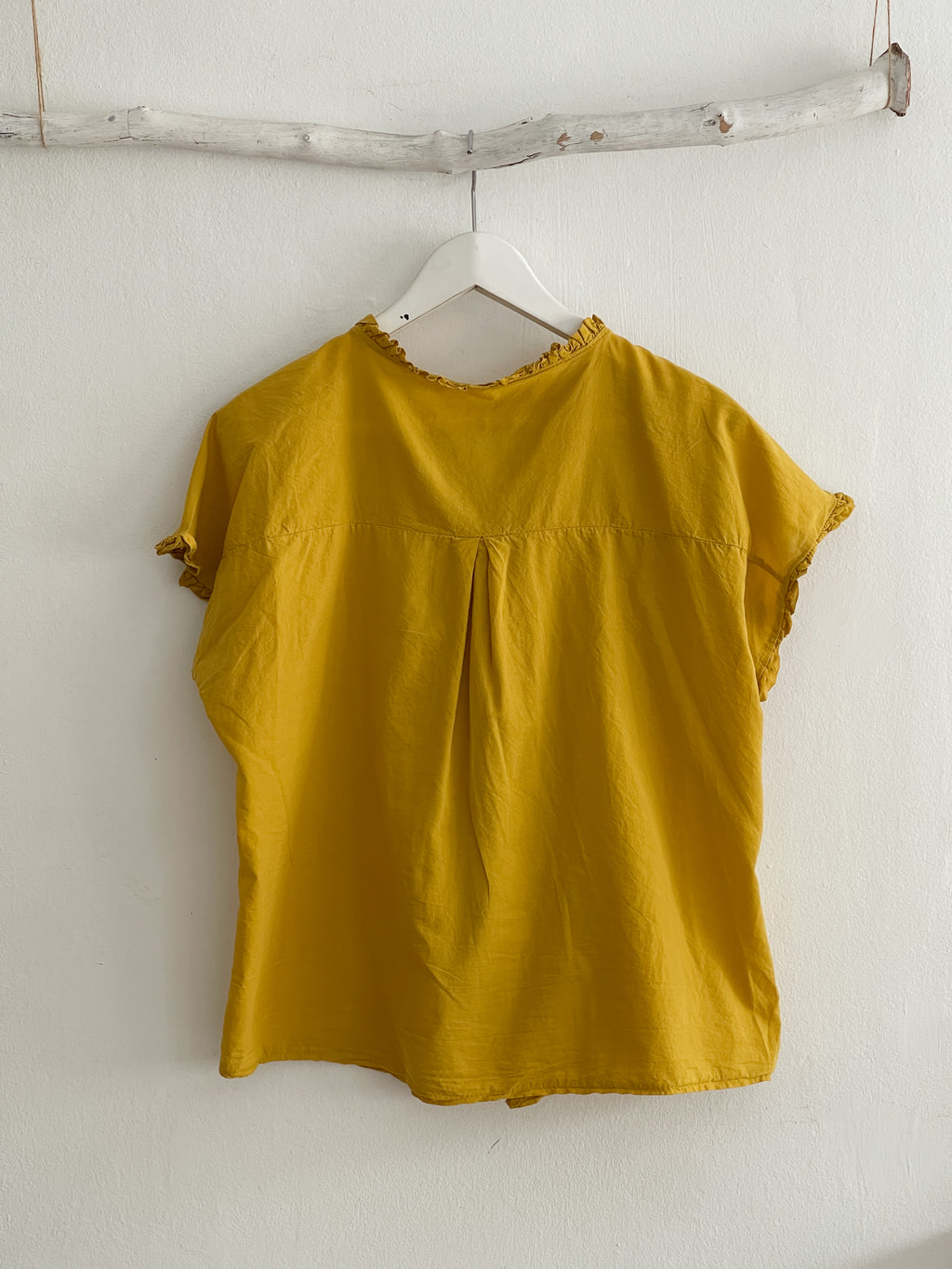 BLUSA CASSANDRA MOSTAZA